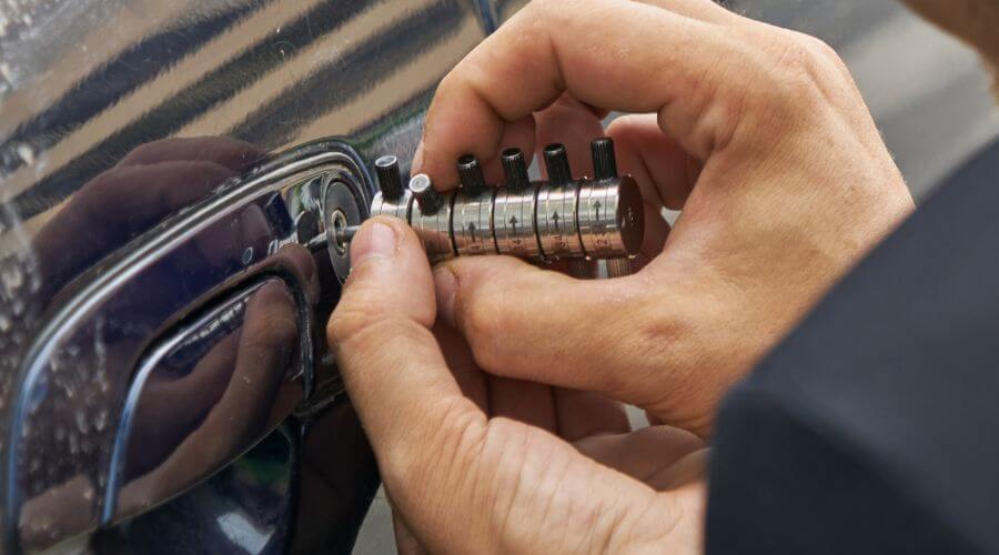 Expert new roof installation services in Dearborn, MO